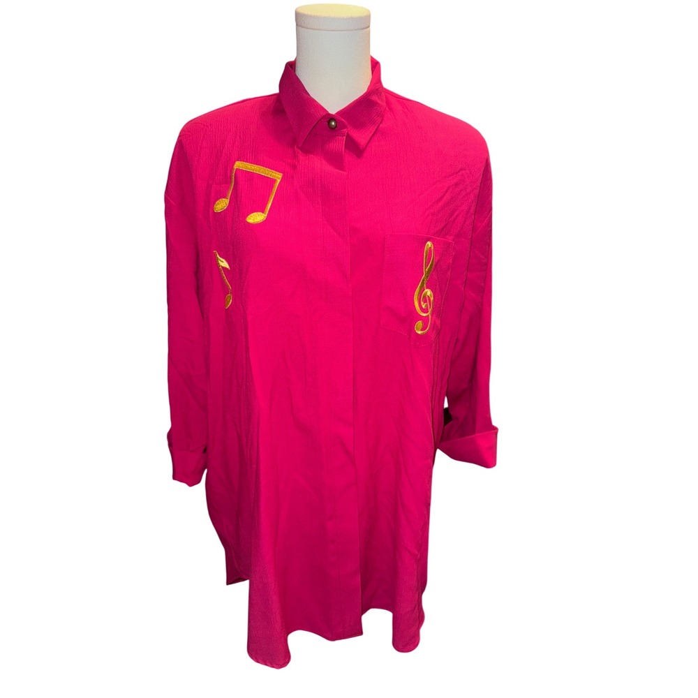Sweet Fast Fashion Vintage Music Note Embroidered Shirt Large & Earrings Set